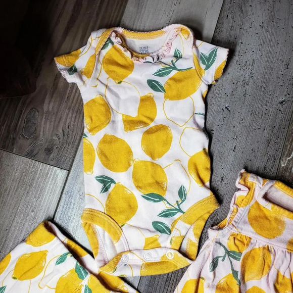Just One You Made By Carter's Lemon Newborn Baby Bundle Size NB & 3M - Picture 10 of 11